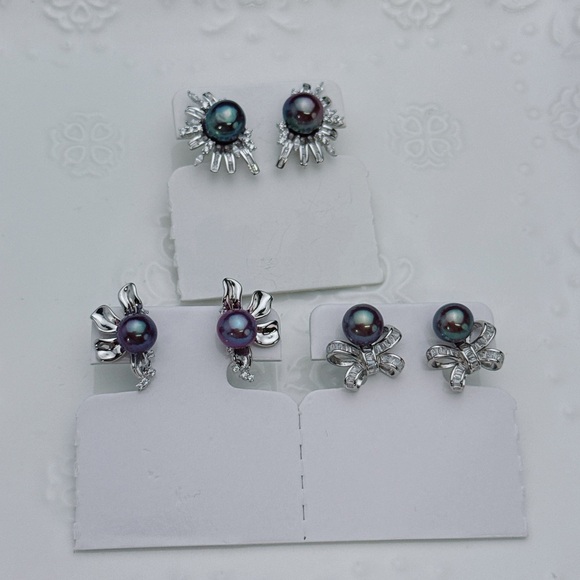 E234 S925 Freshwater Edison Baroque Pearl Earrings